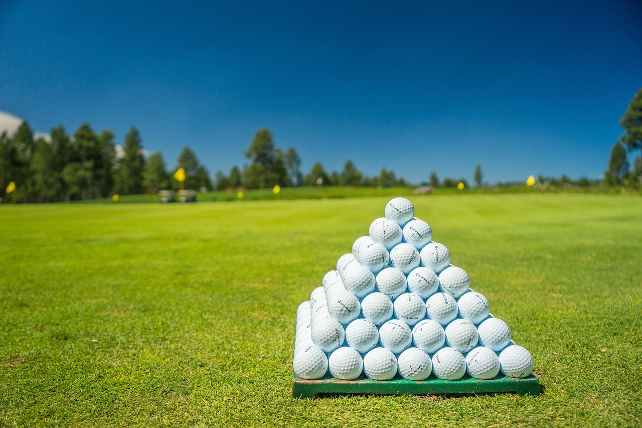 golf, golf balls, green, golf course, golf club, golfing, stack, balls, golf, golf, golf, golf, golf